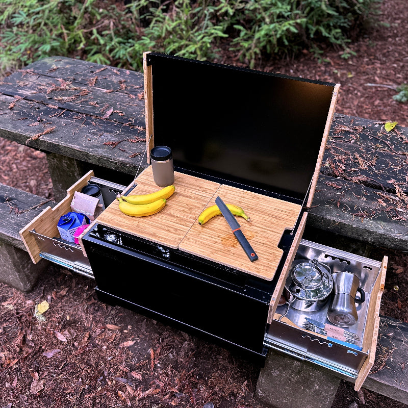 Thunderbolt Field Kitchen - Portable Induction Cooktop Camp Kitchen
