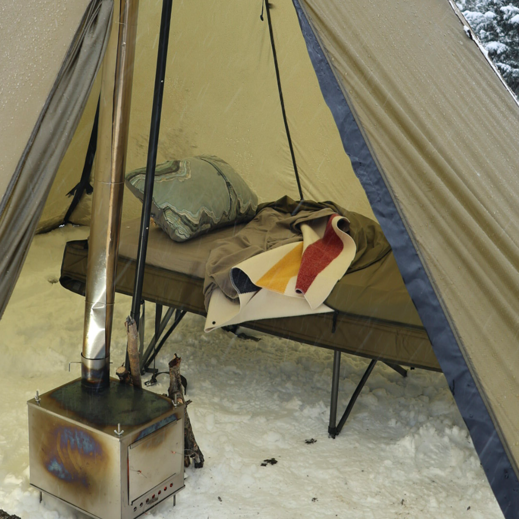 Sierra Bundle - Complete Badger Bed Bedroll System for Fall & Winter